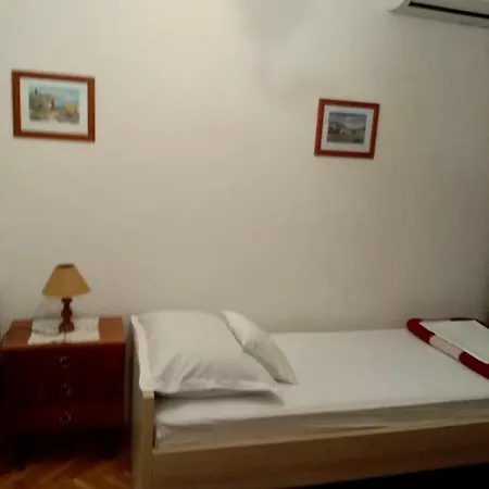 Lägenhet Tonci Klenovica